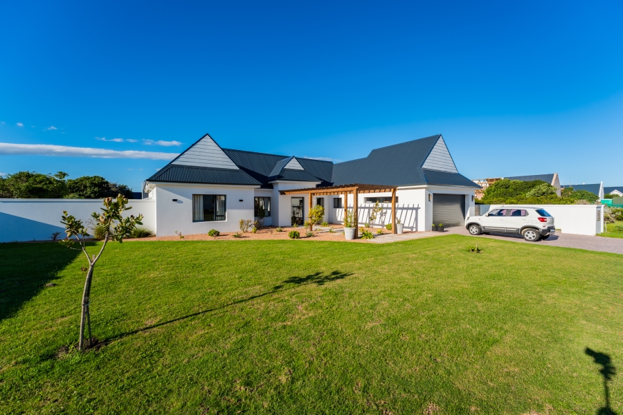 4 Bedroom Property for Sale in St Francis Links Eastern Cape